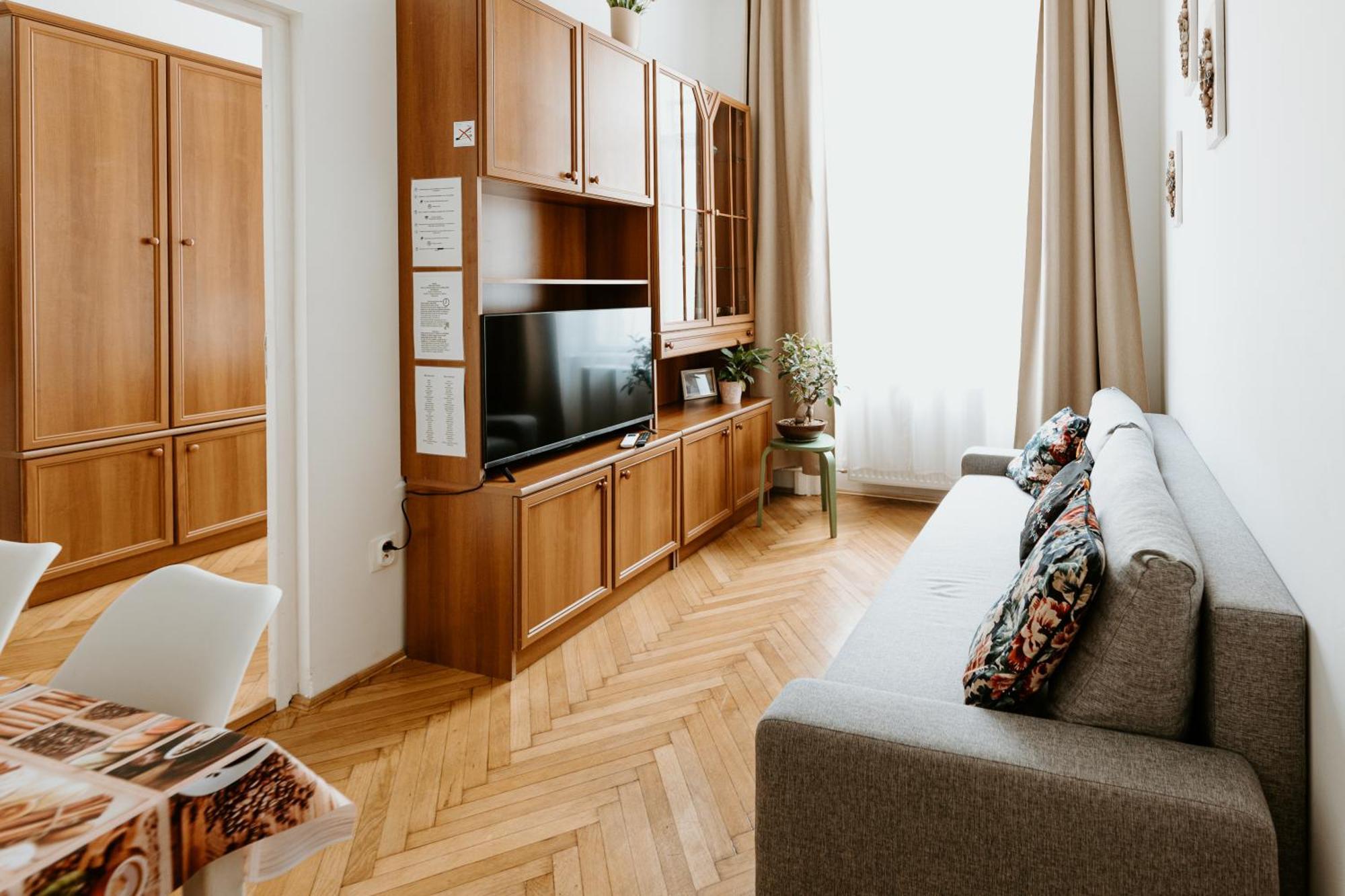 Margaret & Violet Apartments - Peaceful Stay Downtown Βουδαπέστη Εξωτερικό φωτογραφία