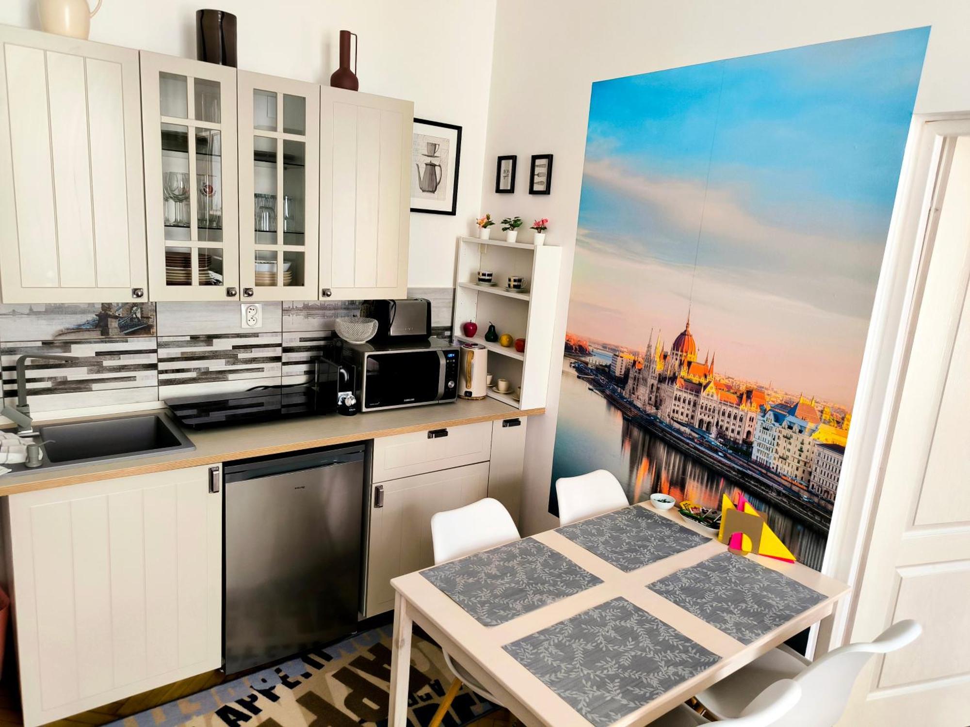 Margaret & Violet Apartments - Peaceful Stay Downtown Βουδαπέστη Εξωτερικό φωτογραφία