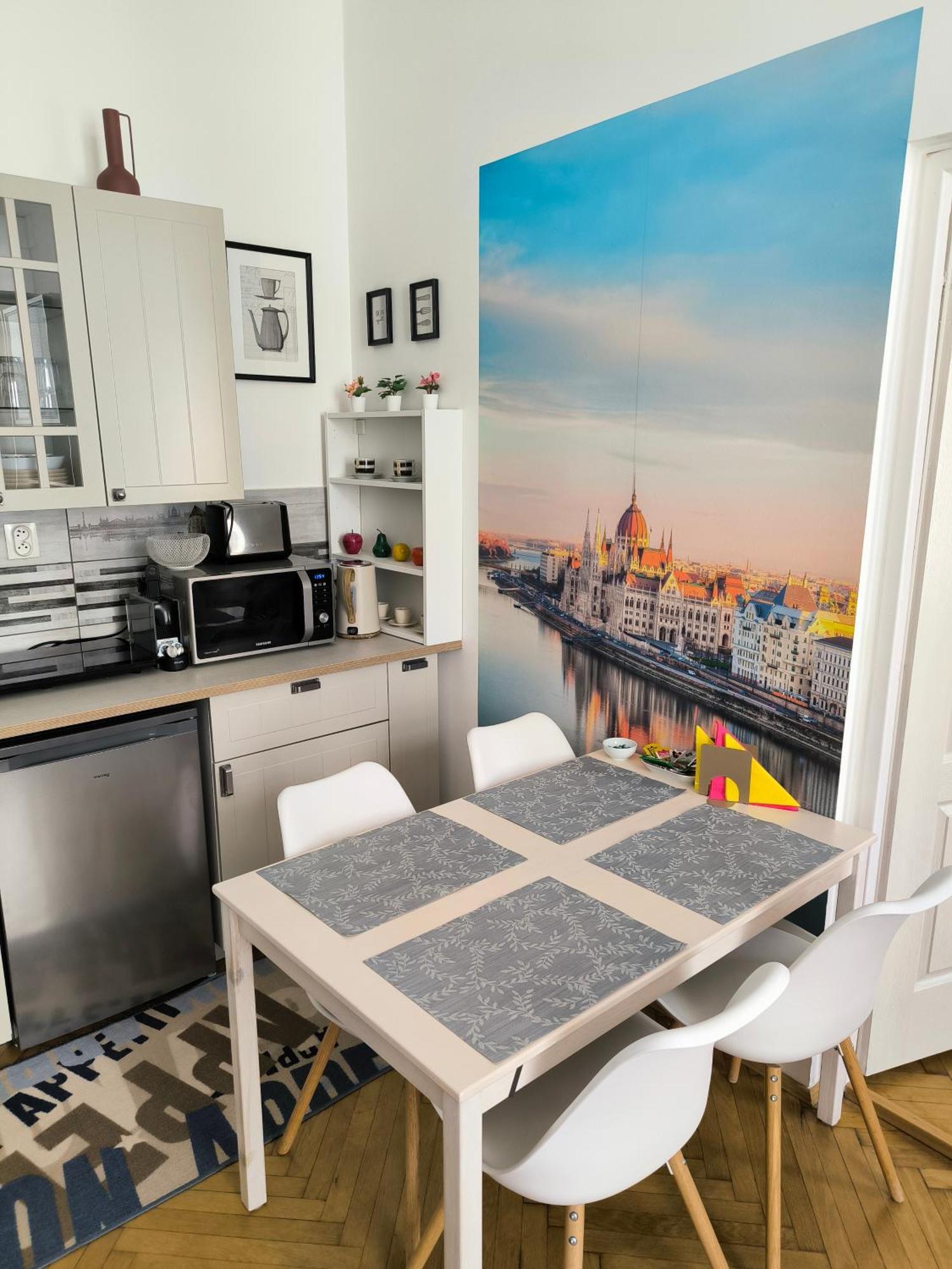 Margaret & Violet Apartments - Peaceful Stay Downtown Βουδαπέστη Δωμάτιο φωτογραφία